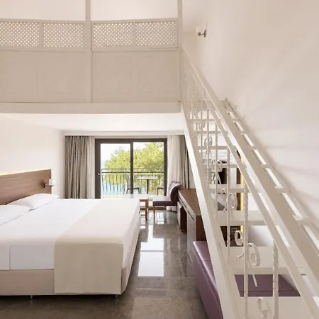 Altamare Hotel Kusadası